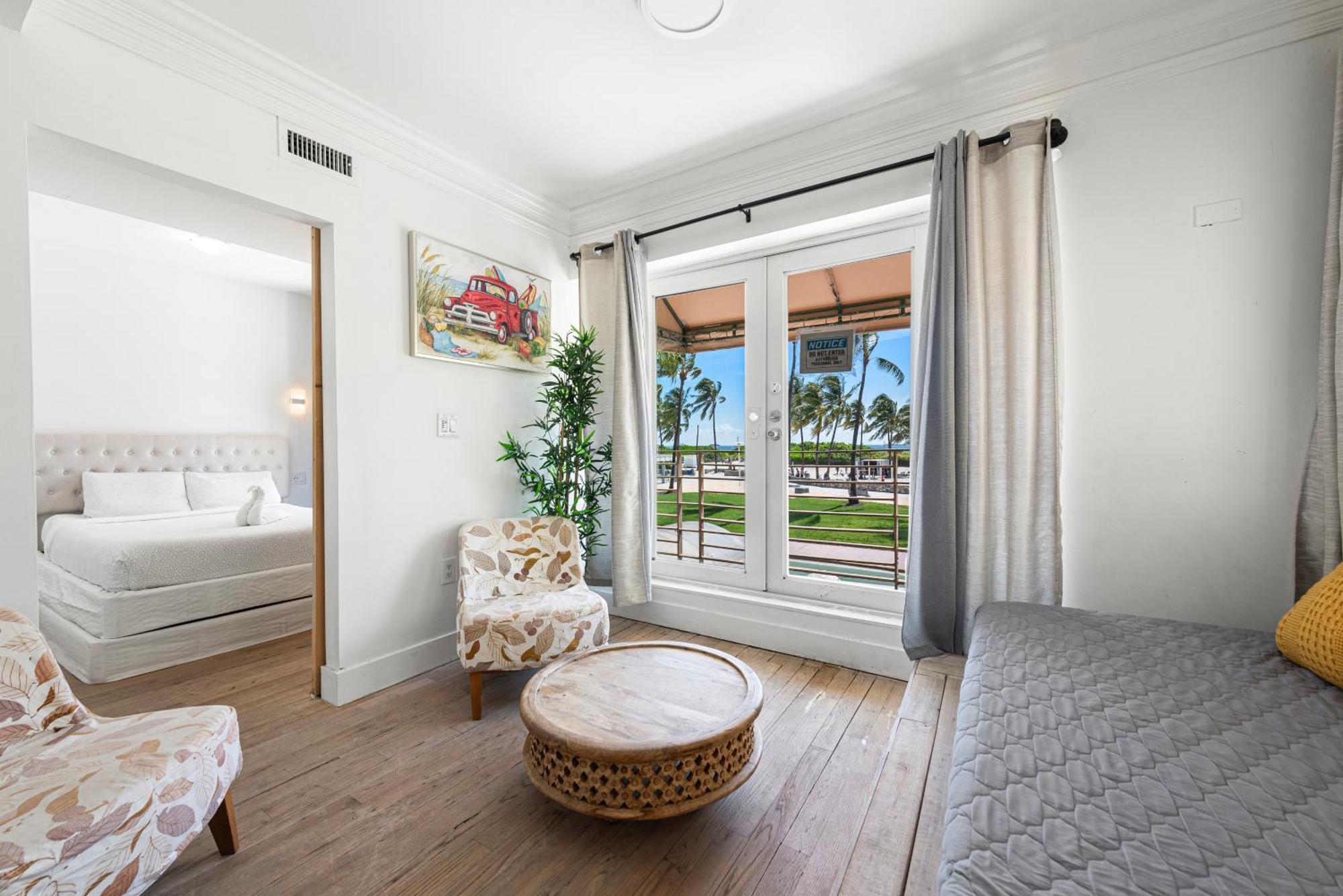Ocean Drive Apartment Suites In ไมอามีบีช ภายนอก รูปภาพ