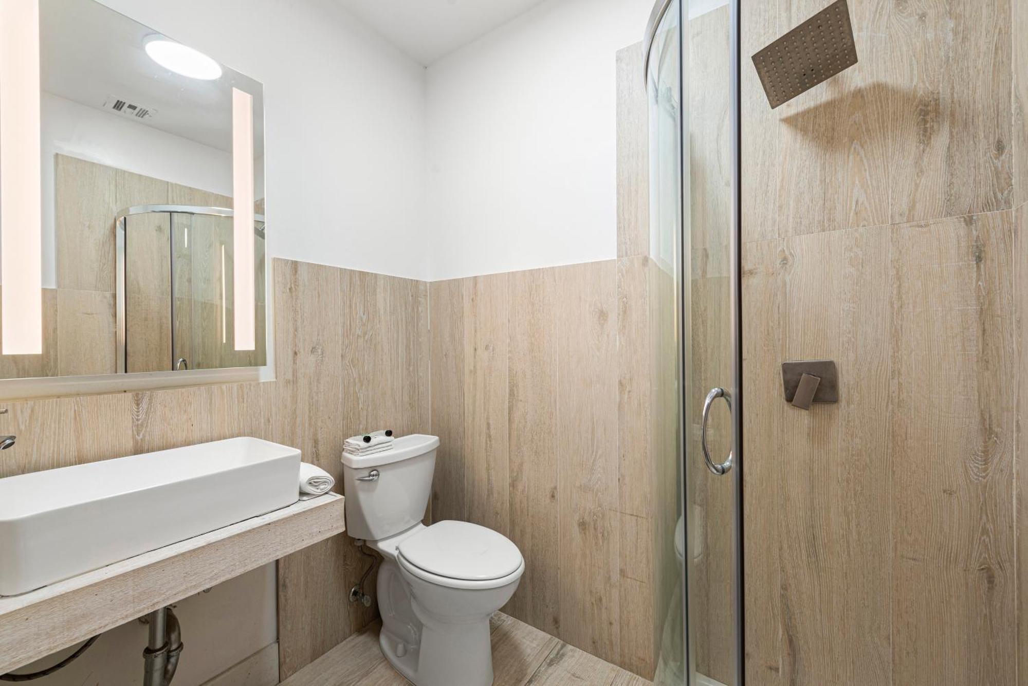 Ocean Drive Apartment Suites In ไมอามีบีช ภายนอก รูปภาพ