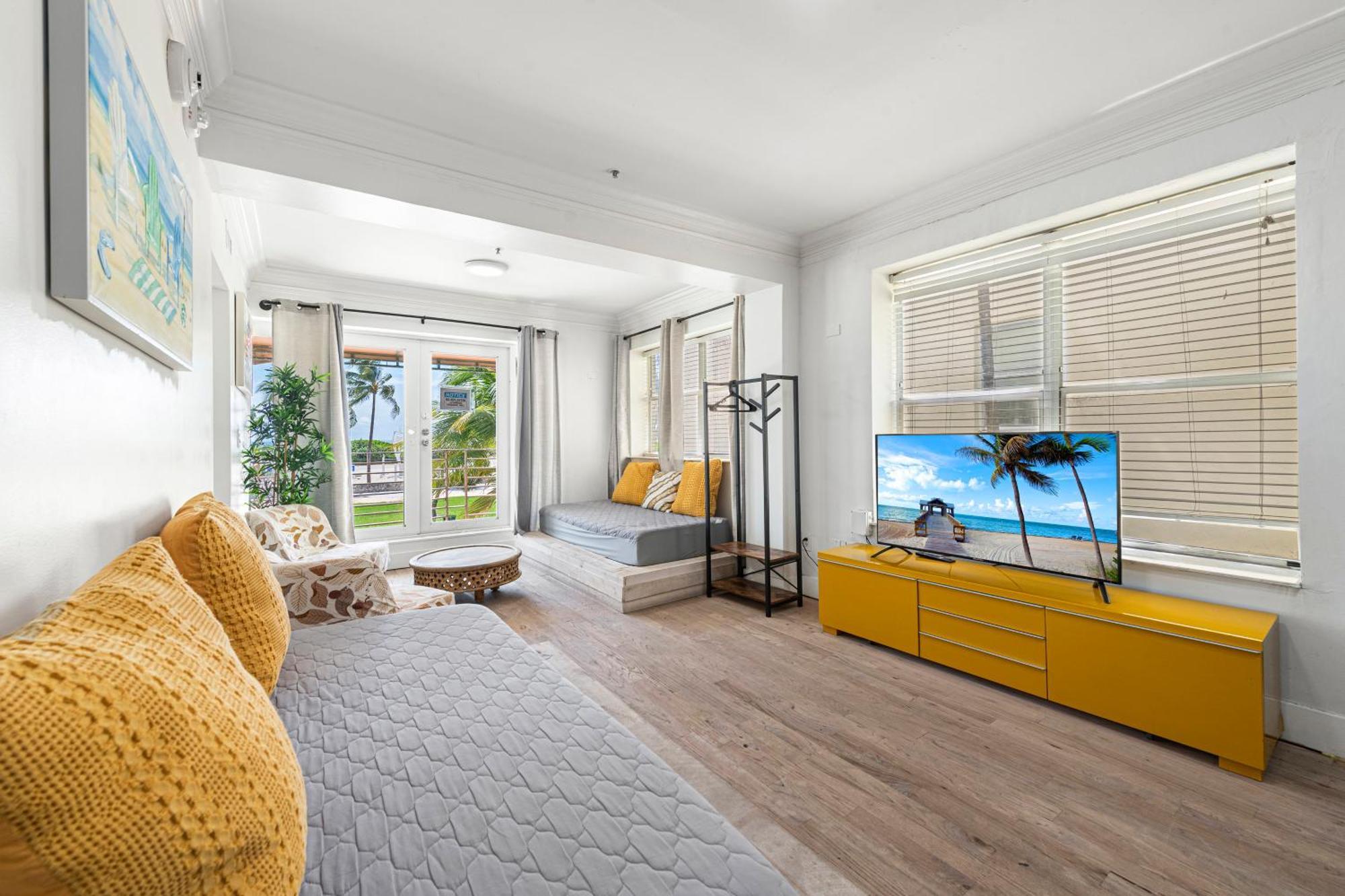 Ocean Drive Apartment Suites In ไมอามีบีช ภายนอก รูปภาพ