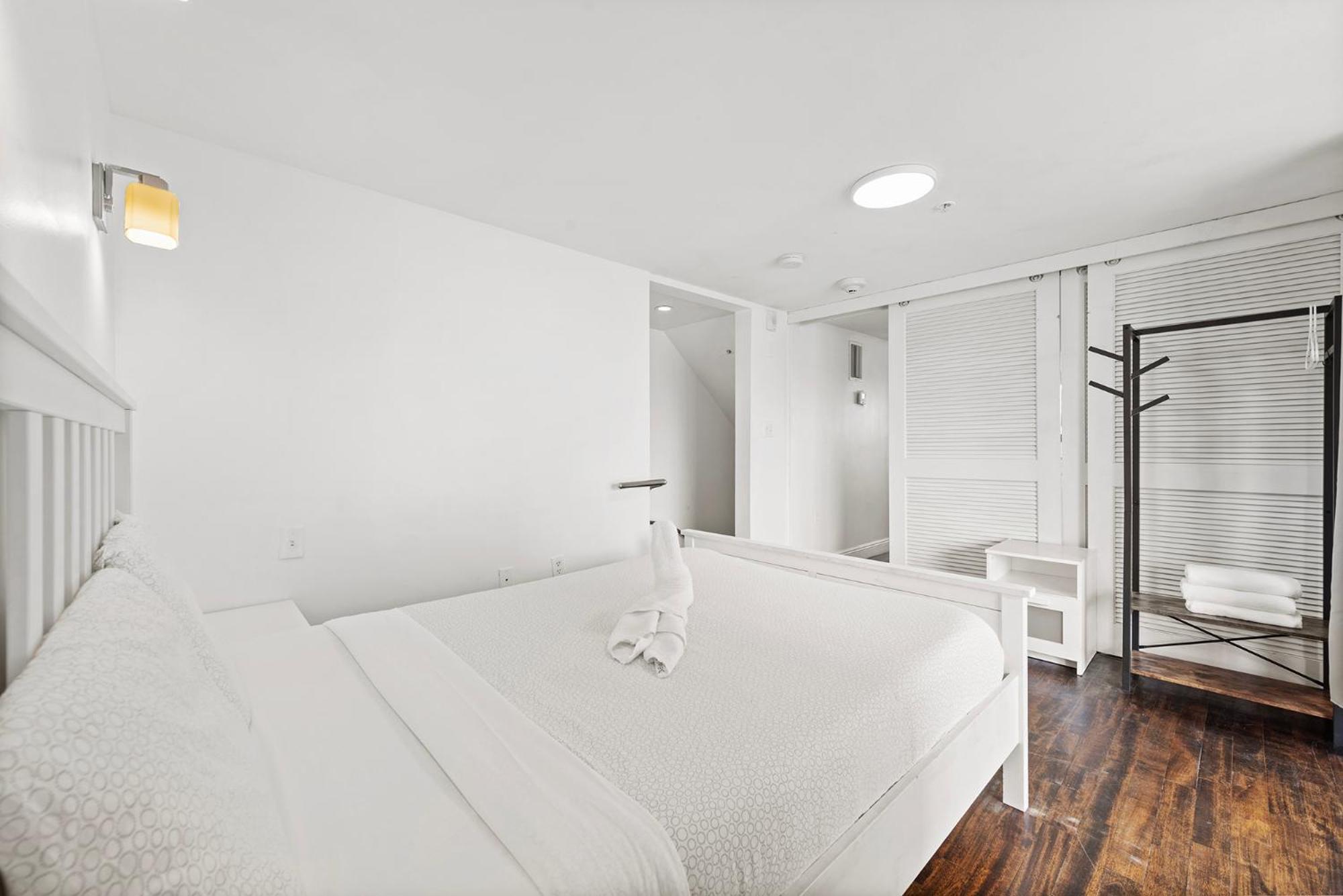 Ocean Drive Apartment Suites In ไมอามีบีช ภายนอก รูปภาพ