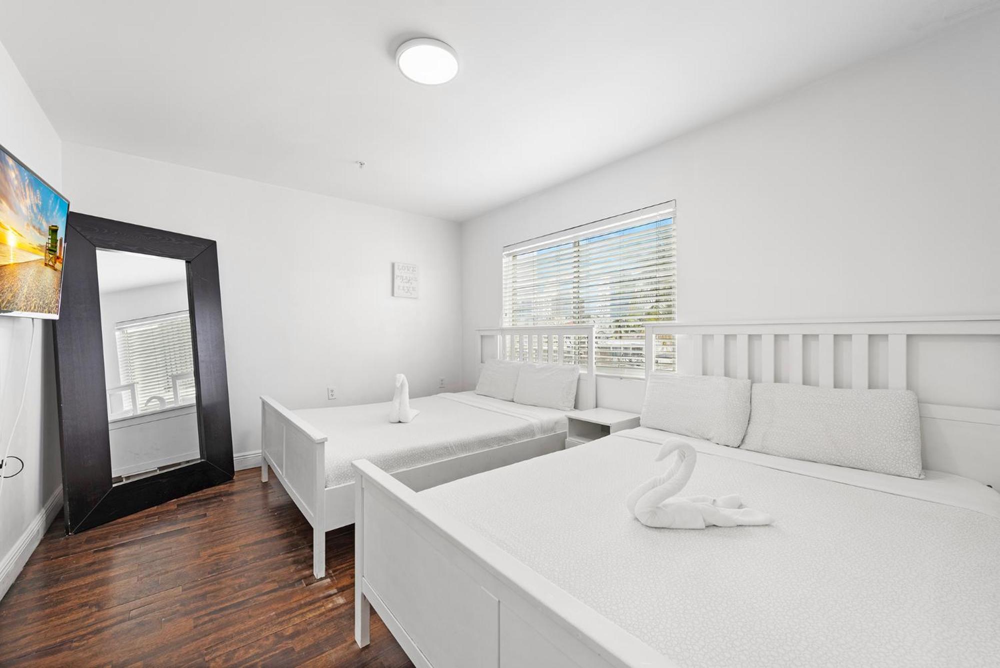 Ocean Drive Apartment Suites In ไมอามีบีช ภายนอก รูปภาพ
